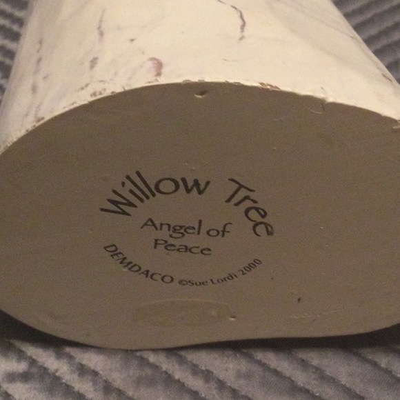 Willow Tree 8.5” Angel of Peace - Picture 4 of 6